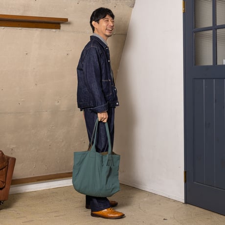 Light Container Tote Bag / ライトコンテナトートバッグ