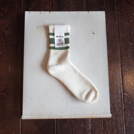 decka   80'S SKATER SOCKS / SHORT LENGTH / SOLID COL,