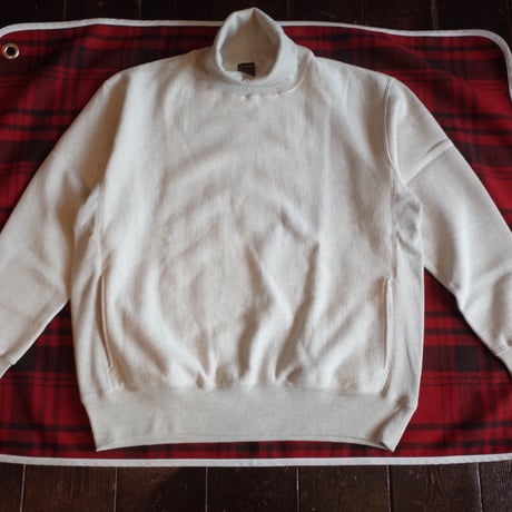 *A VONTADE  Turtle Neck Sweat