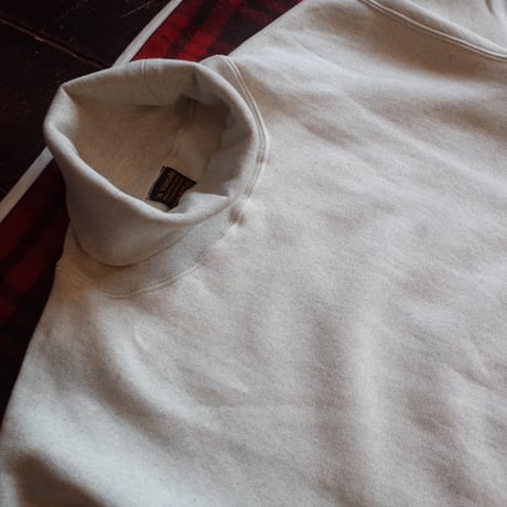 *A VONTADE  Turtle Neck Sweat