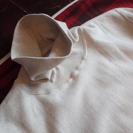 *A VONTADE  Turtle Neck Sweat