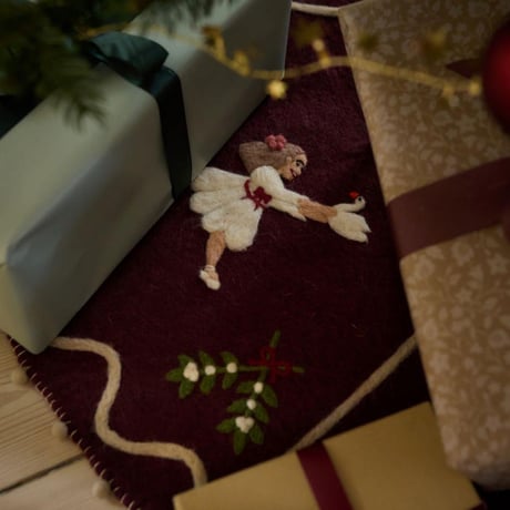 予約【Shirley Bredal】ODETTE HEIRLOOM TREE RUG