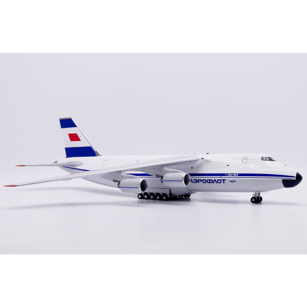 予約商品】1/200 An-124 アエロフロート・ロシア航空「Blue Stripes