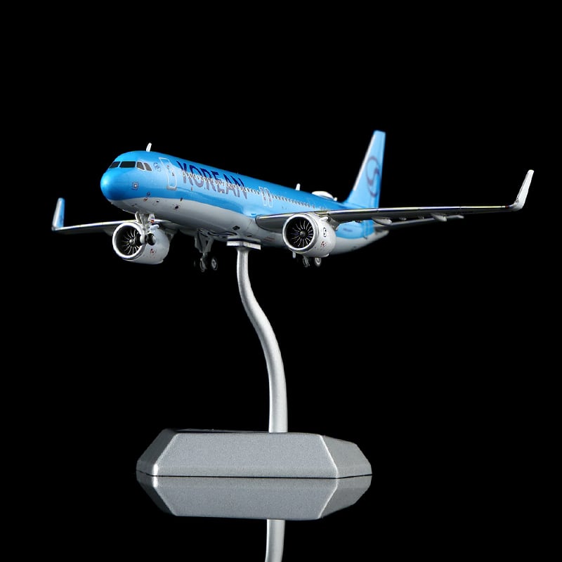 お取り寄せ商品】1/400 A321 大韓航空 HL8509 | ひこーきちゃん模型専門店