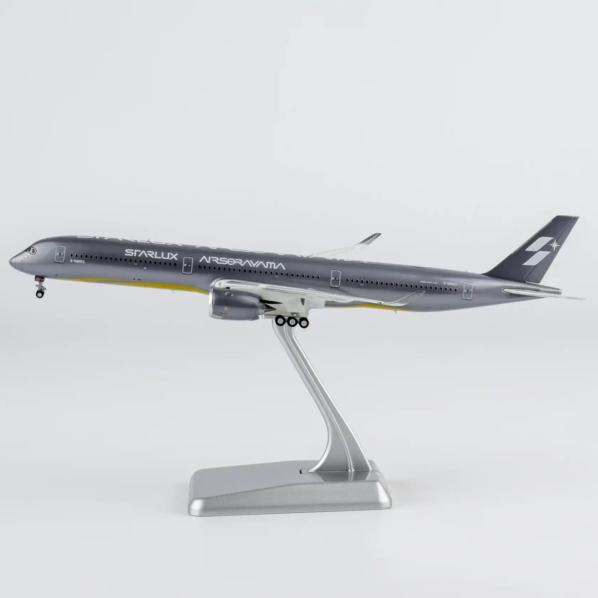 NG Models (ULTIMATE)1/400 A350-1000 スターラックス航空