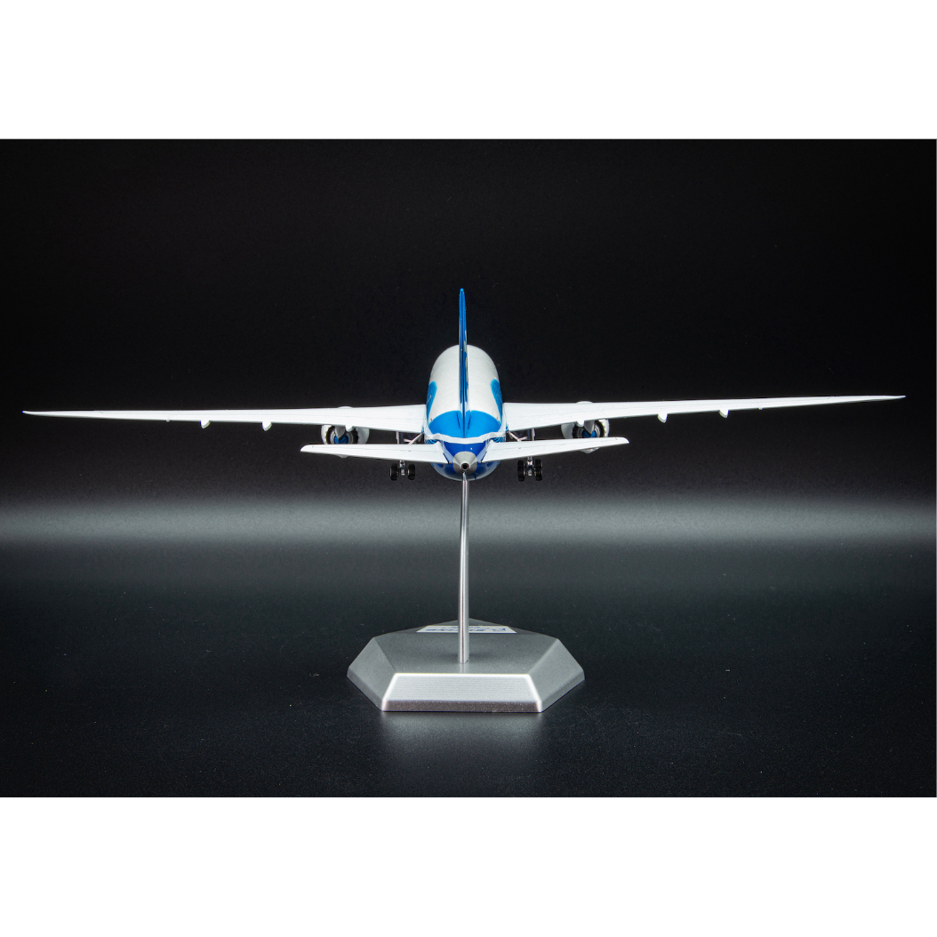 特価商品】【お取り寄せ商品】1/200 787-8 ボーイング社「ハウスカラー