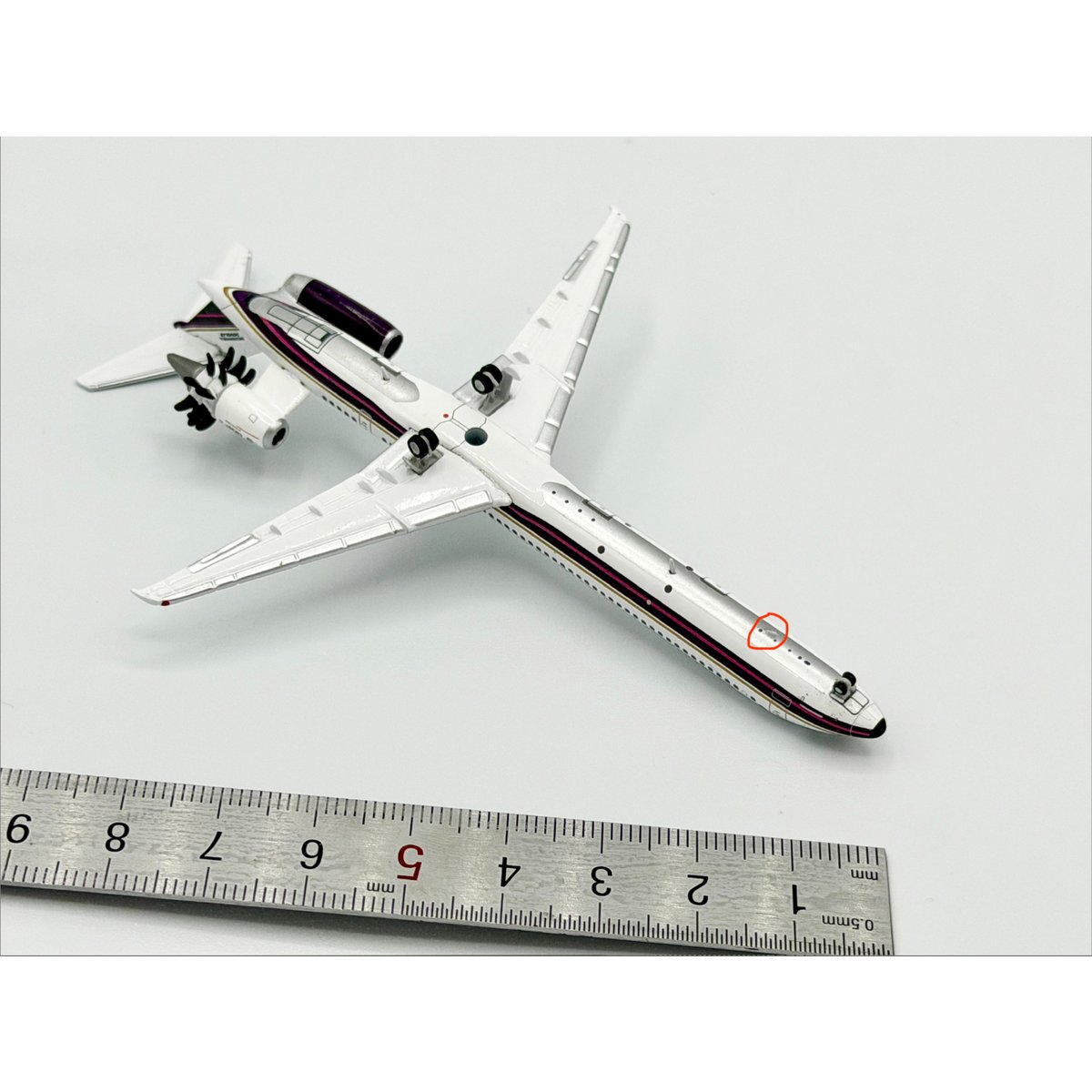 JC Wings 1/400 MD-81 マクドネル・ダグラス社 「ハウスカラーFantasy