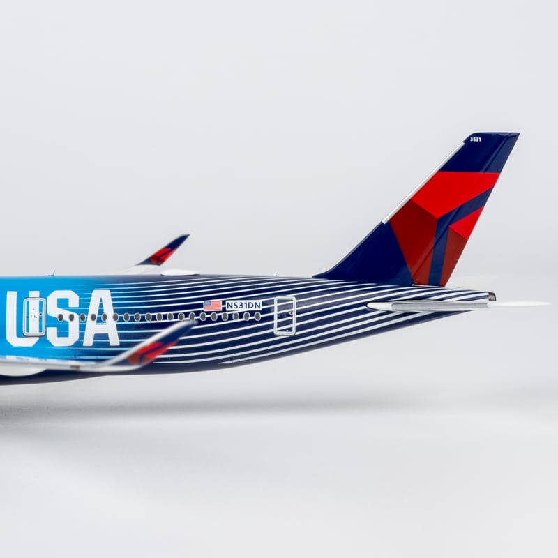 NG Models 1/400 A350-900 デルタ航空「TEAM USA特別塗装