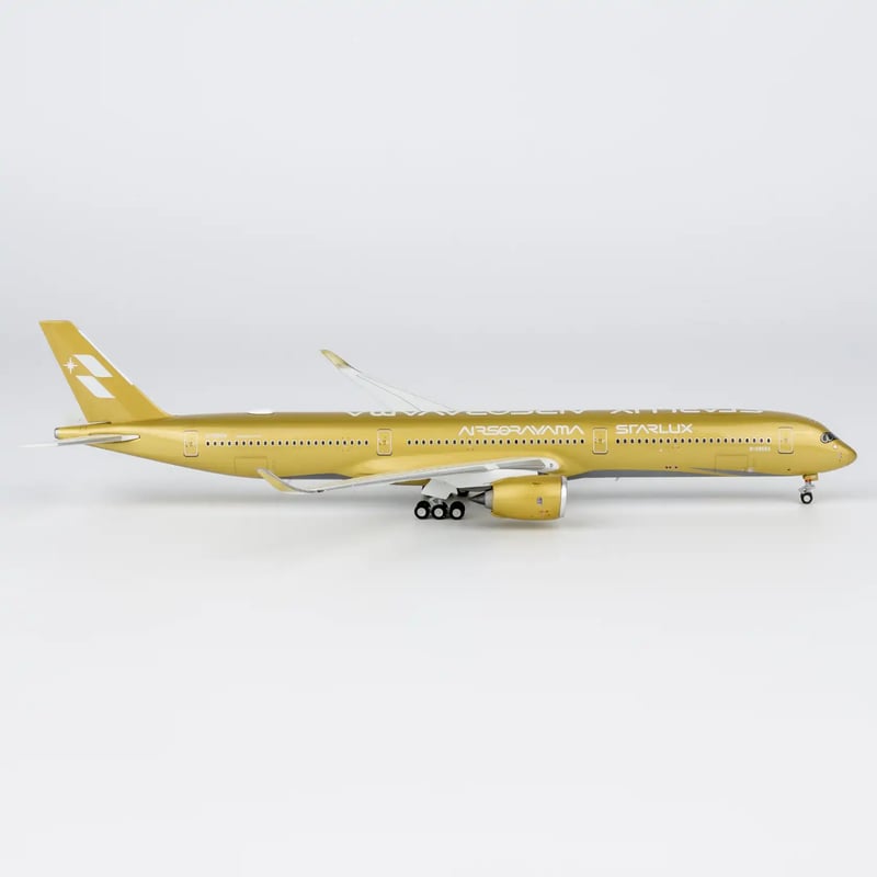NG Models 1/400 A350-1000 スターラックス航空「AIRSOR