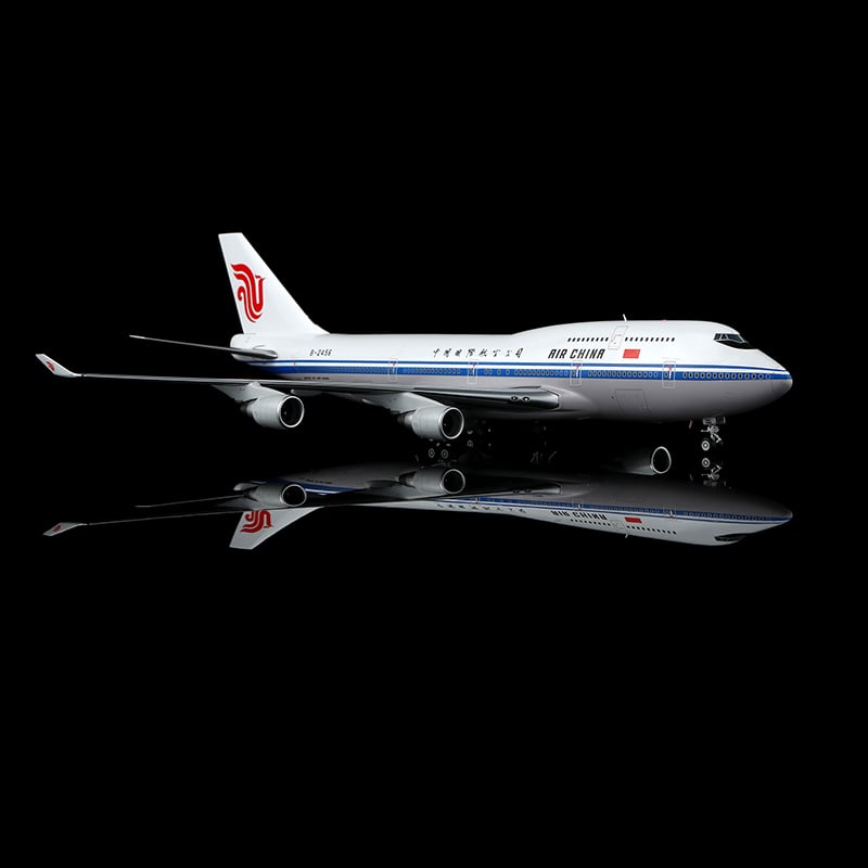 お取り寄せ商品】1/200 747-400 中国国際航空 B-2456 | ひこーきち