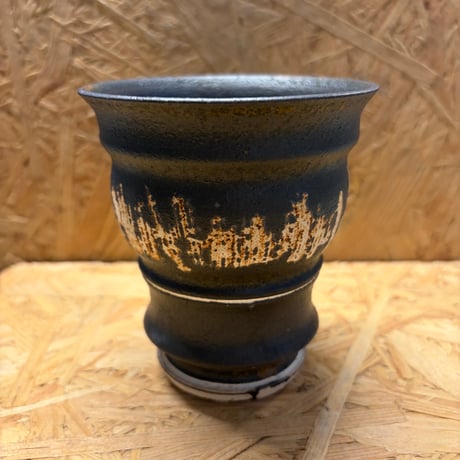 淡海陶芸研究所　白泥象嵌筒鉢