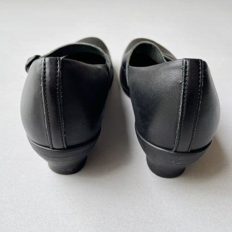 販売継続品 / TRAVEL SHOES by chausser メリージェーンシューズ