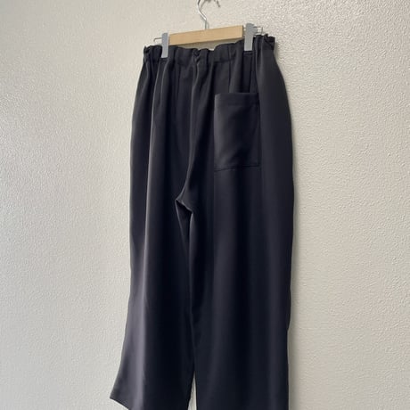 2025AW / 定番販売品 / 販売継続品 mizuiro ind ワイドカーゴパンツ