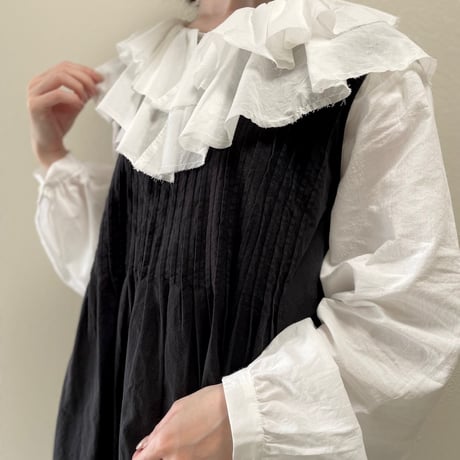 タグ付き未使用品 / 人気完売品 mizuiro ind ダブルフリルカラーシャツ