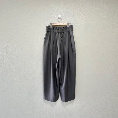 mizuiro ind ハイウエストタックパンツ