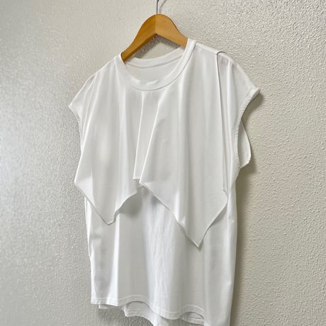 販売継続品 / CLOCHE ラッフルカットソー 【ホワイト】