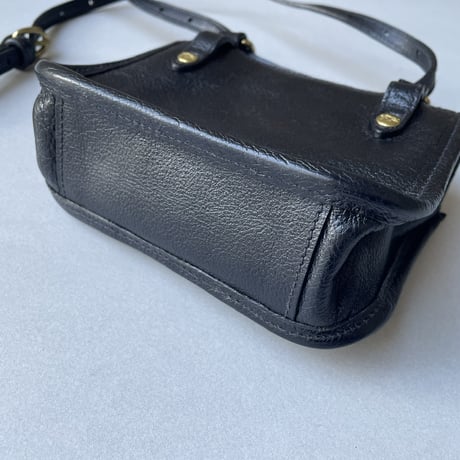 IL BISONTE 3way ターンロックレザーミニショルダー