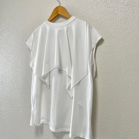 販売継続品 / CLOCHE ラッフルカットソー 【ホワイト】