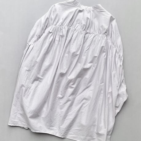 販売継続品 / mizuiro ind  バックギャザーワイドシャツ
