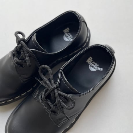 未使用品 / 定番販売品 / Dr.Martens 3ホールシューズ
