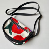 marimekko ショルダーバッグ  Keela Iso Vikuri