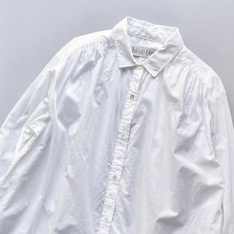 販売継続品 / 人気完売色 / MidiUmi ギャザーショルダーワイドシャツ