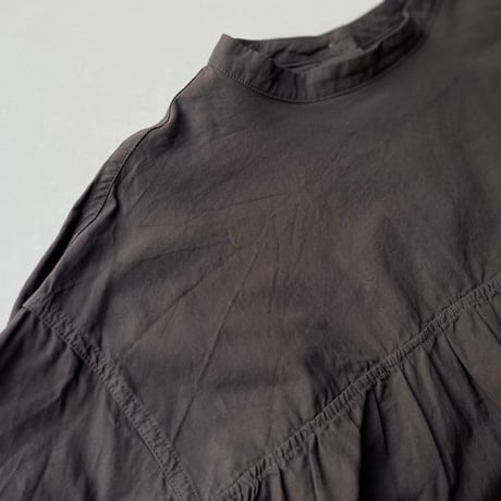 販売継続品 / holk back button shirt