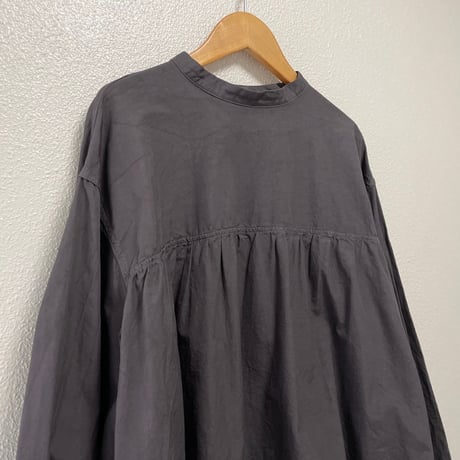 販売継続品 / holk back button shirt