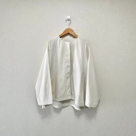 タグ付き未使用品 / 2023SS / evam eva no collar short coat