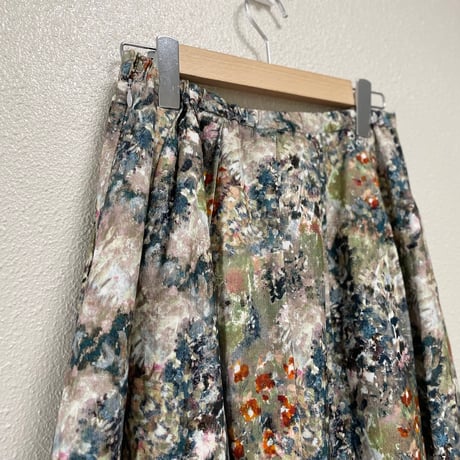 2024AW / l'atelier du savon 森とお花のつぎはぎプリント シャツコールスカート