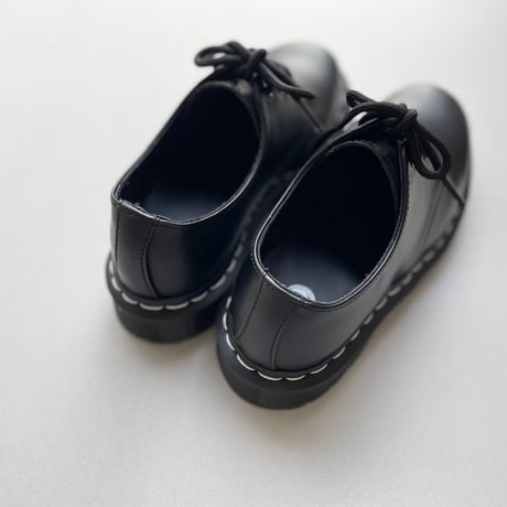 未使用品 / 定番販売品 / Dr.Martens 3ホールシューズ