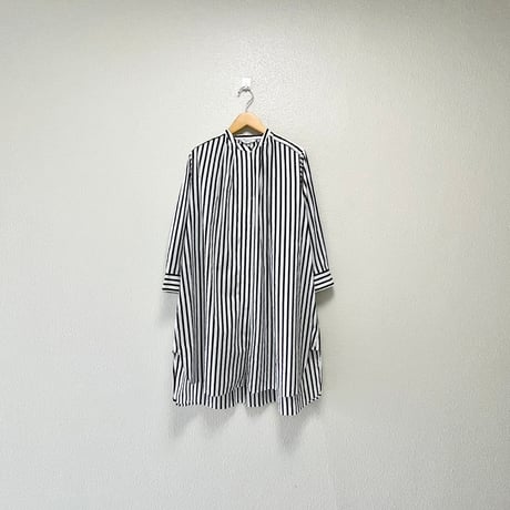 Hands of Creation バックタックチュニック丈スタンドシャツ