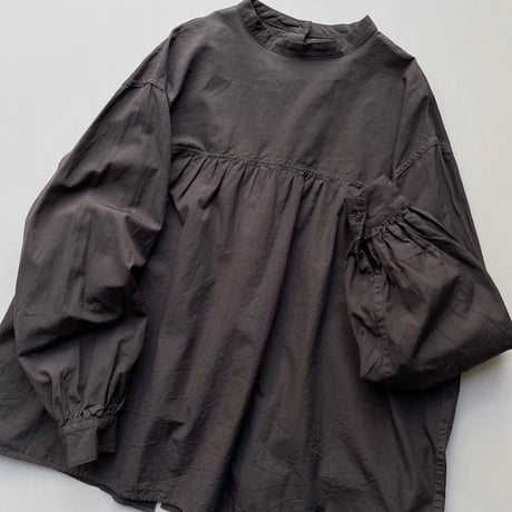 販売継続品 / holk back button shirt