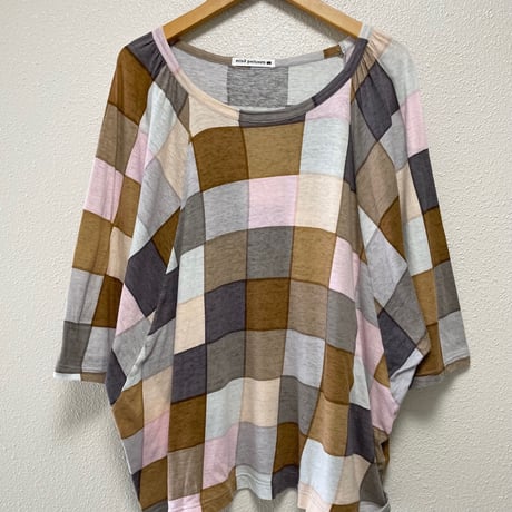 minaperhonen jelly  コットンプリントドルマンスリーブ カットソー