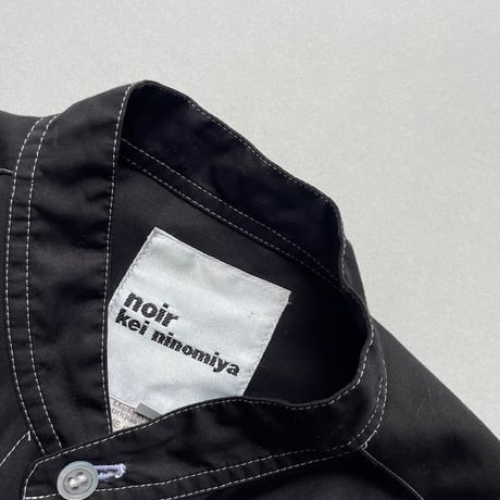 COMME des GARCONS Noir Kei Ninomiya ベルト スリーブ ノーカラーワンピース