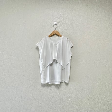 販売継続品 / CLOCHE ラッフルカットソー 【ホワイト】