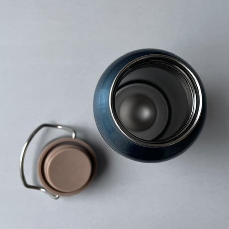 未使用品 / 人気完売希少品 ホリデーシーズン2024 STARBUCKS ハンドルリッドステンレスボトルブルー