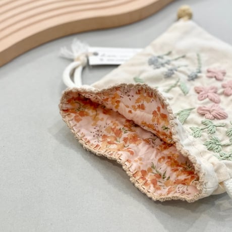 atelier N 摘みたて草花の刺繍巾着