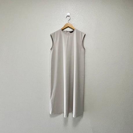 mizuiro ind ノースリーブAラインワンピース【サンドベージュ】