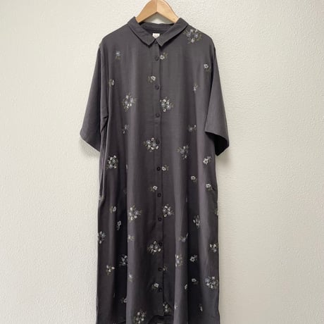 【3色展開】select 花刺刺繍入りジャカードワンピース