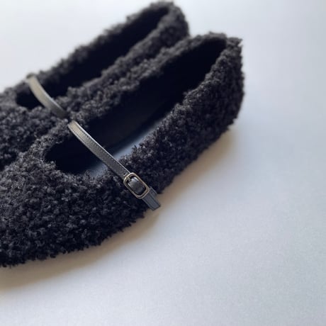 2025AW / UNITED ARROWS フェイクファー フラットパンプス
