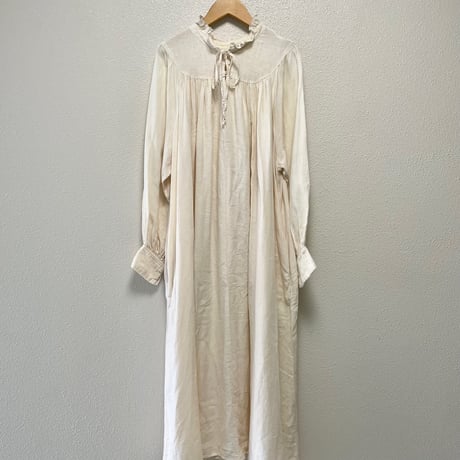 nest Robe リネンフリルカラーヨークワンピース