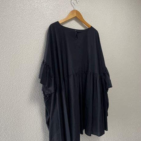 タグ付き未使用品 / mizuiro ind ボートネック ボリュームフレアシルエットブラウス