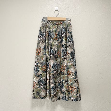 2024AW / l'atelier du savon 森とお花のつぎはぎプリント シャツコールスカート
