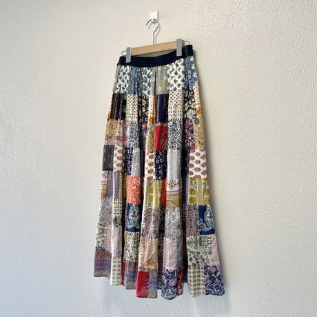人気即完売品 / 希少品 タグ付き未使用品 / 2023SS nest Robe パッチワークASSORTスカート