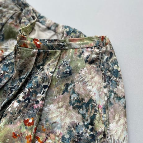 2024AW / l'atelier du savon 森とお花のつぎはぎプリント シャツコールスカート