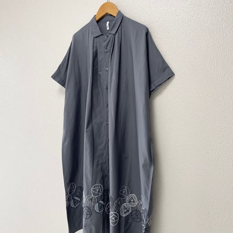 2024SS / grin GARDATION EMBROIDERY one-piece
