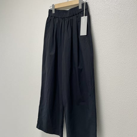 タグ付き未使用品 / オローネ バルーンワイドパンツ