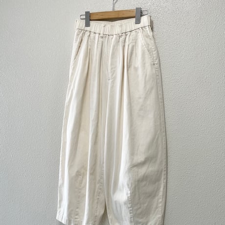 定番販売品 / 休日と詩 ニューボンボンパンツ