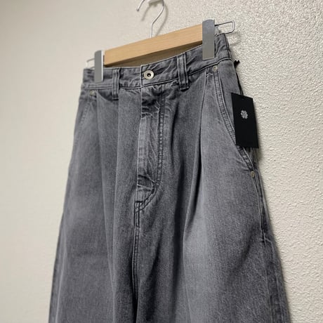 タグ付き未使用品 / 2026AW / 販売継続品 / Brocante 12ozリングBKデニム アンプリッセパンツ 【ブラック】